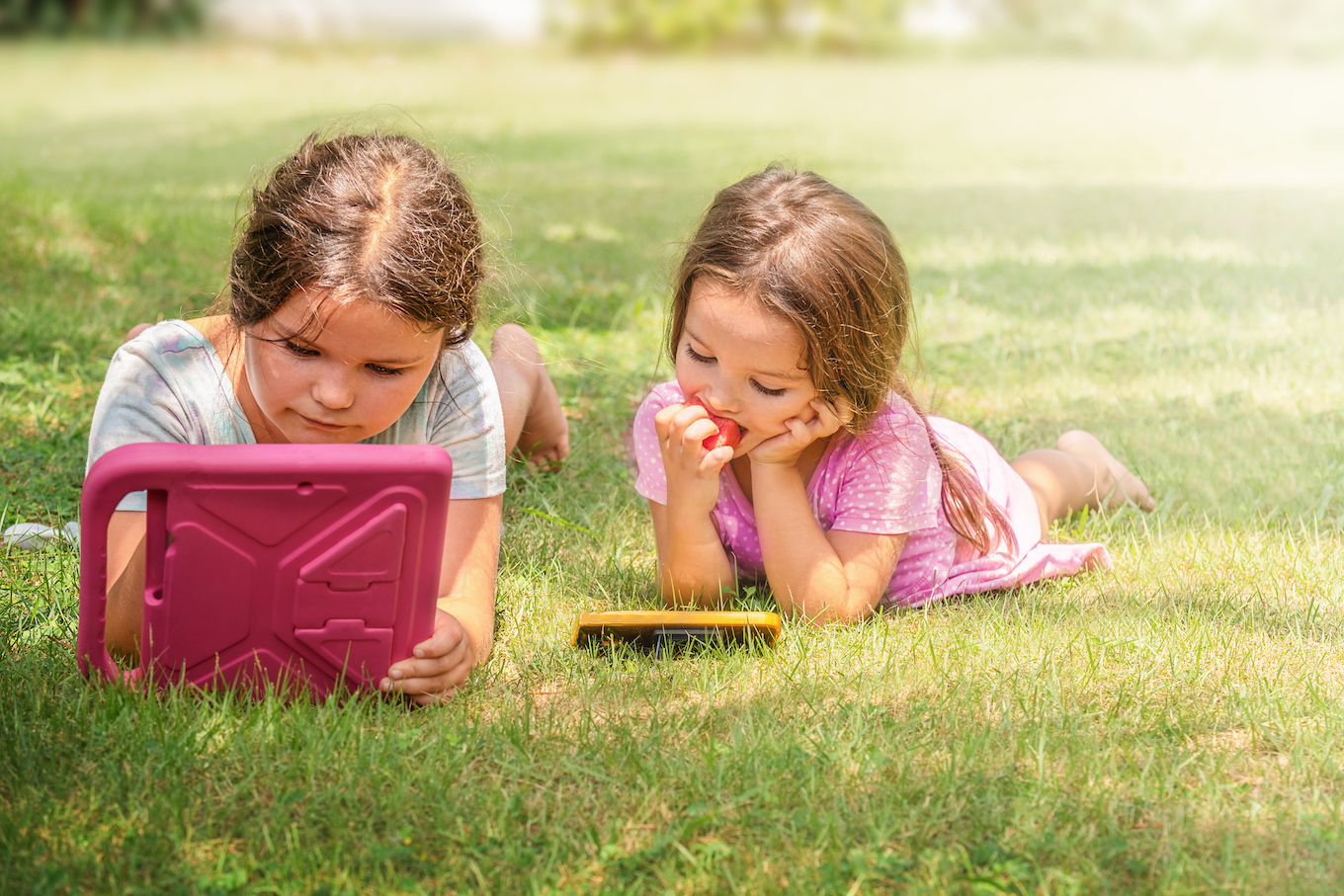 children on devices