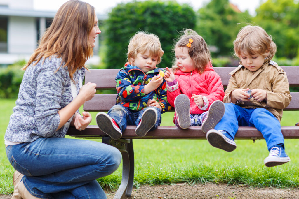 mom with three kids