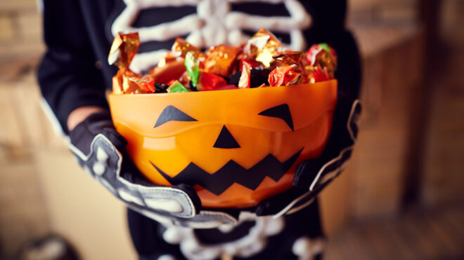 cheap halloween candy